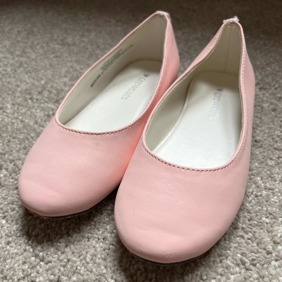 Pink girls’ ballet flats - Picture 2 of 5